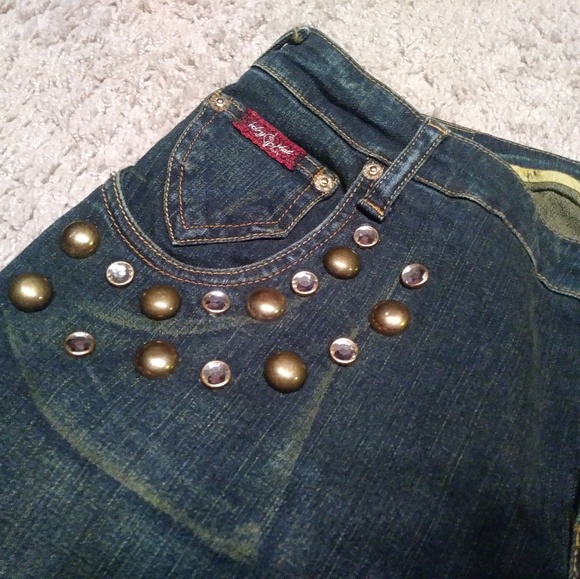 Studded Crop Jeans - Picture 3 of 4